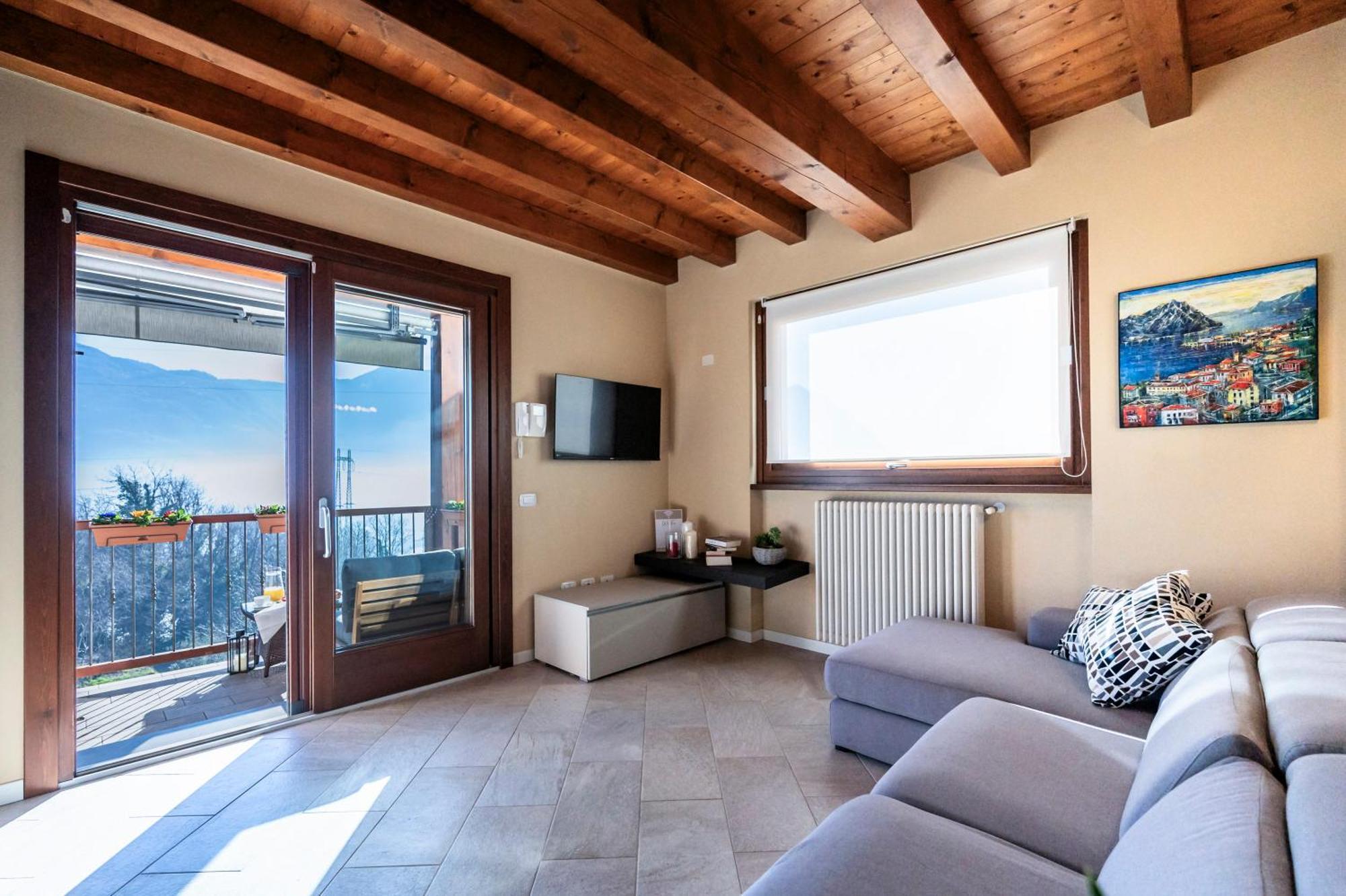 Iseo Lake Villa Con Vista Lago E Piscina Costa Volpino Exterior photo